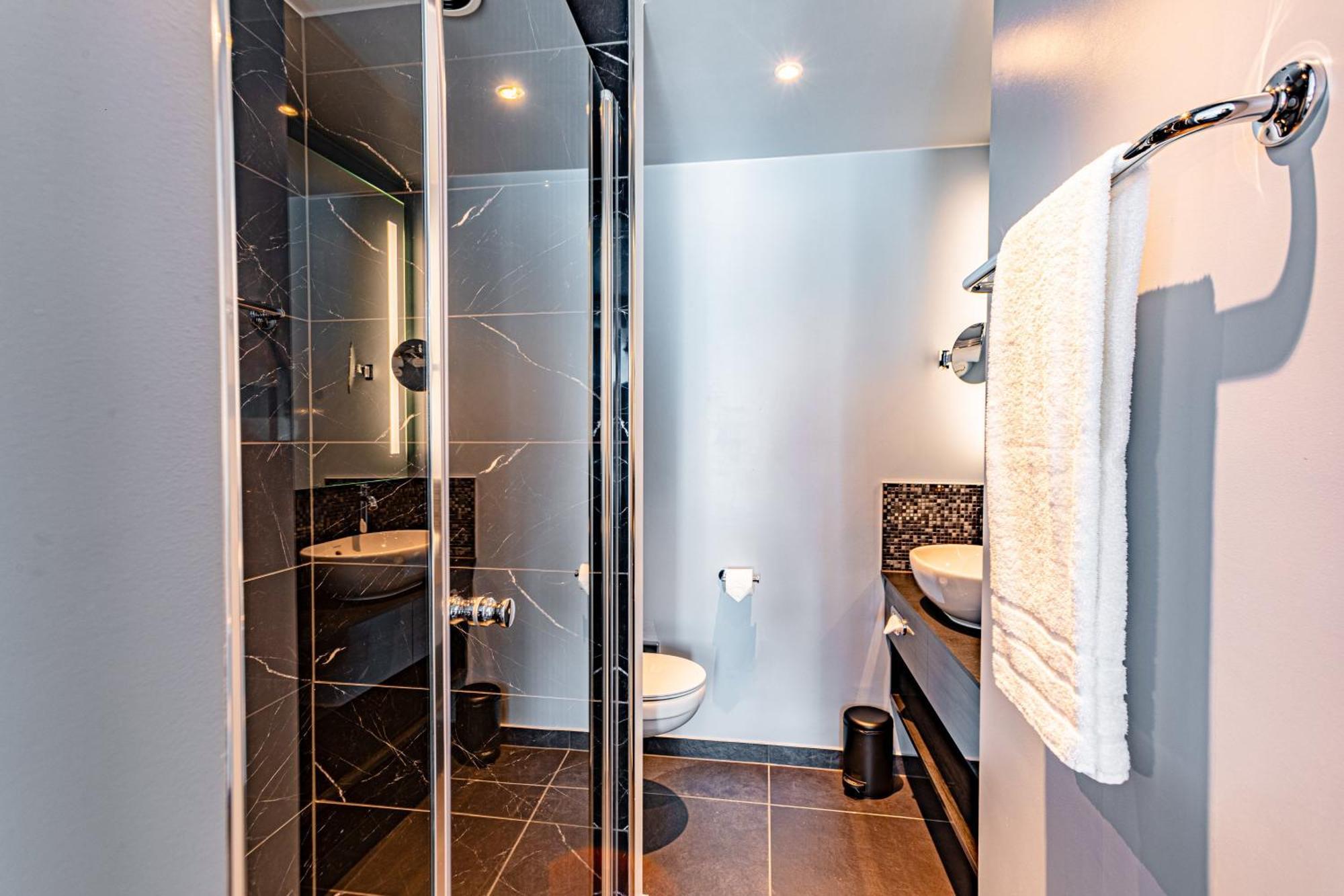 Nyx Hotel Hamburg By Leonardo Hotels Exterior photo